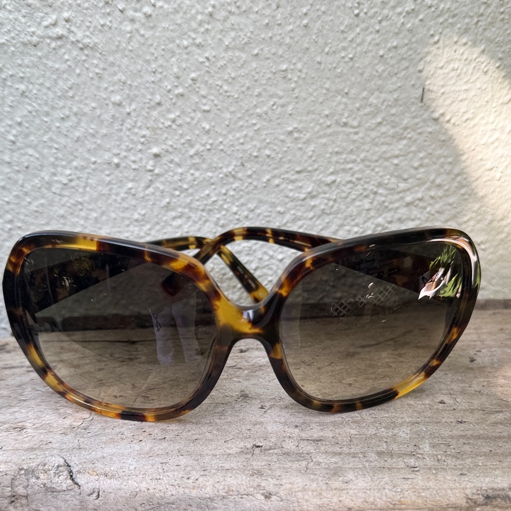 Dita Tortoise Shell Sunglasses - Never Worn - image 1